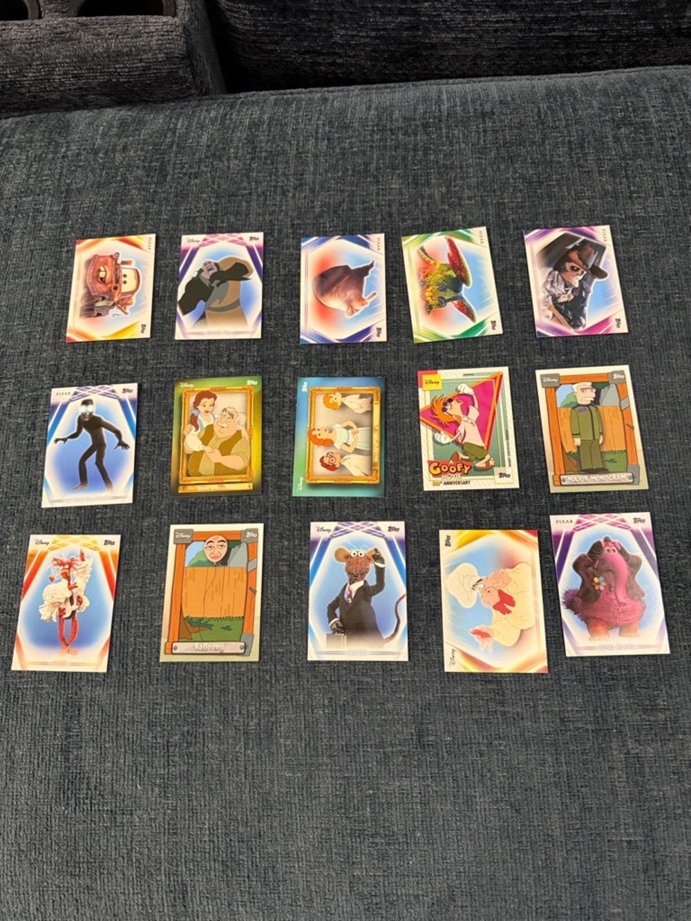 Disney/ Pixar Topps Neon Trading Cards 2026